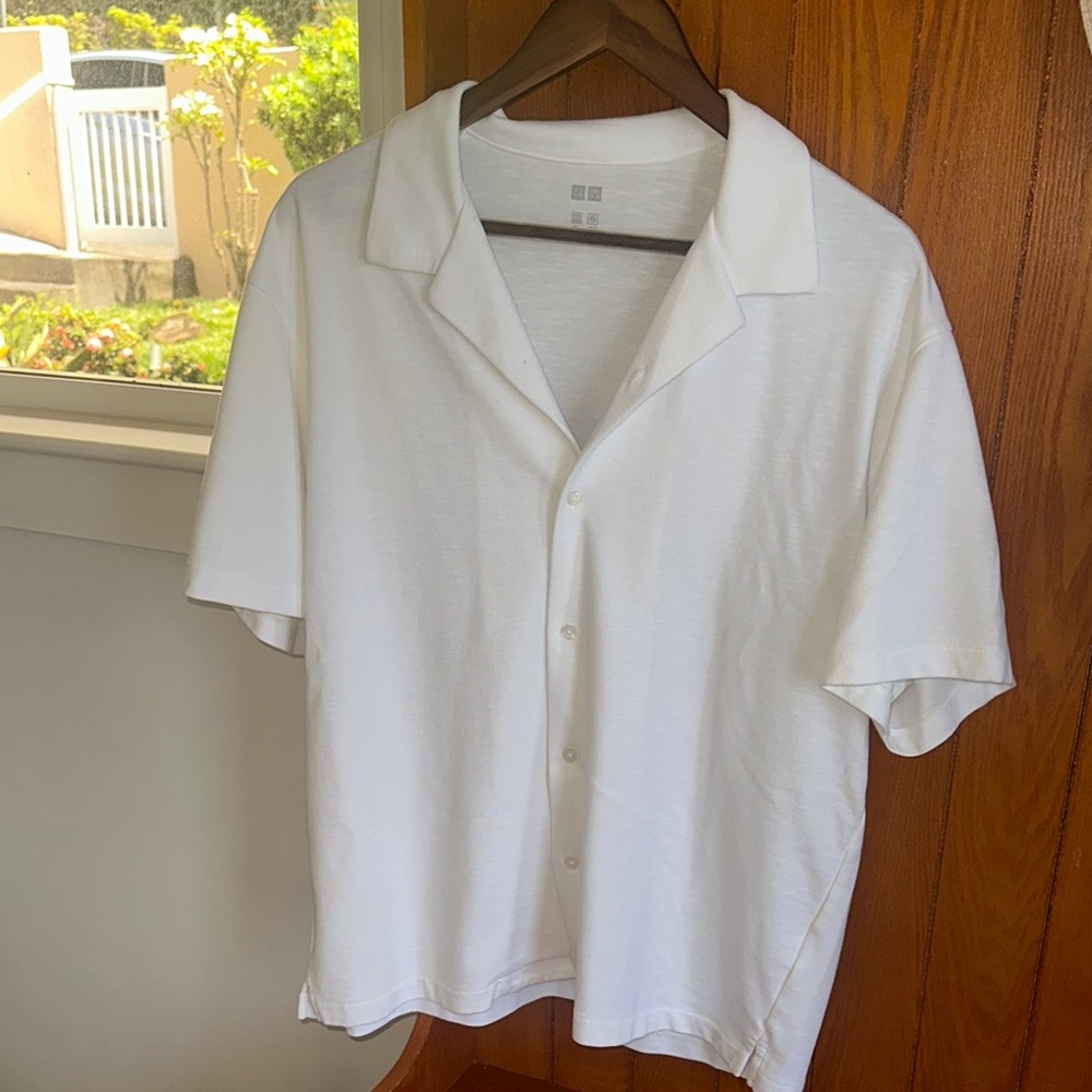 Uniqlo White Casual Button Down Shirt